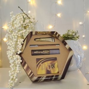 🐝 URBAN DECAY HONEY POT🐝